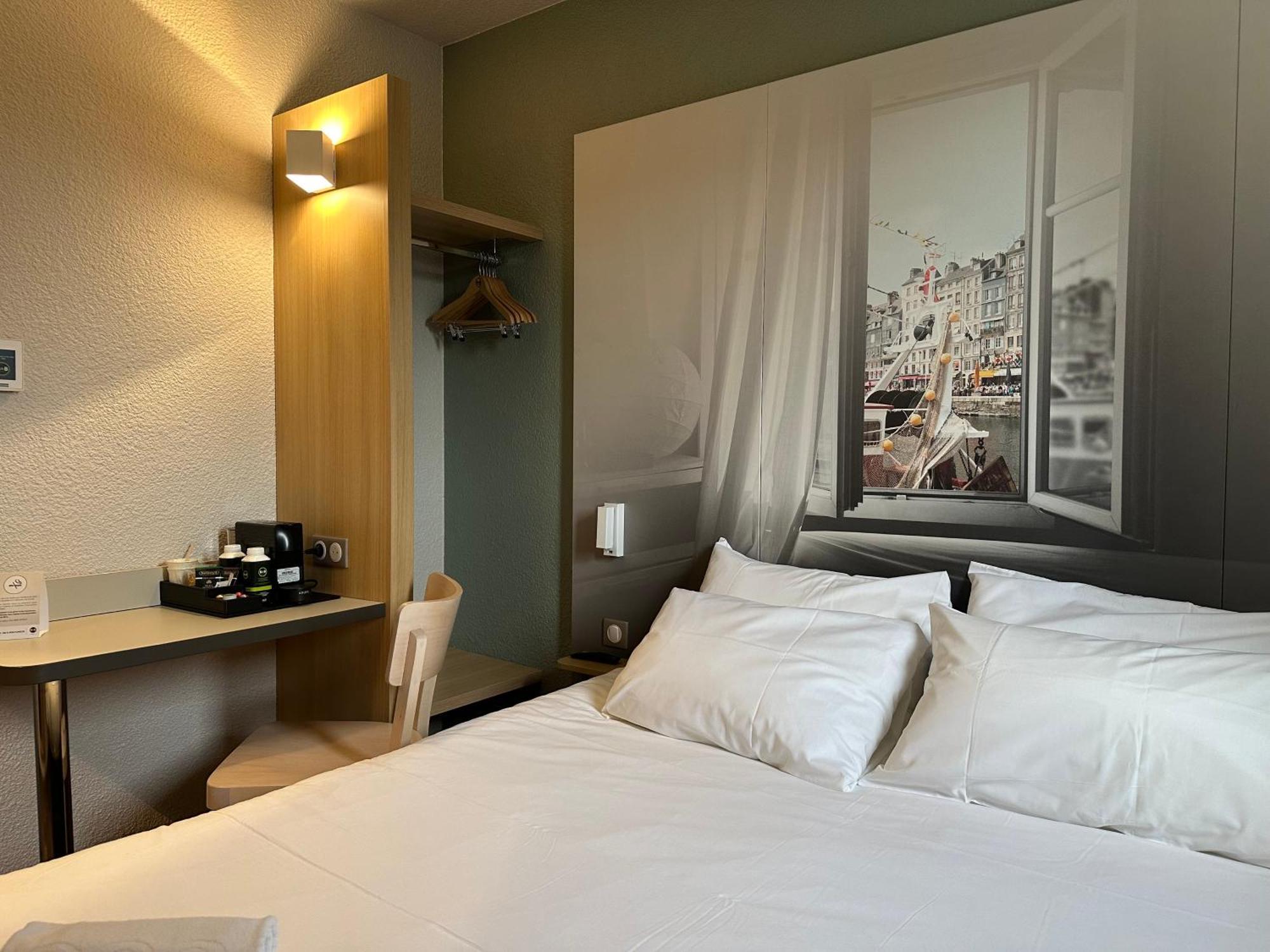 B&B Hotel Honfleur La Rivière-Saint-Sauveur Exteriör bild