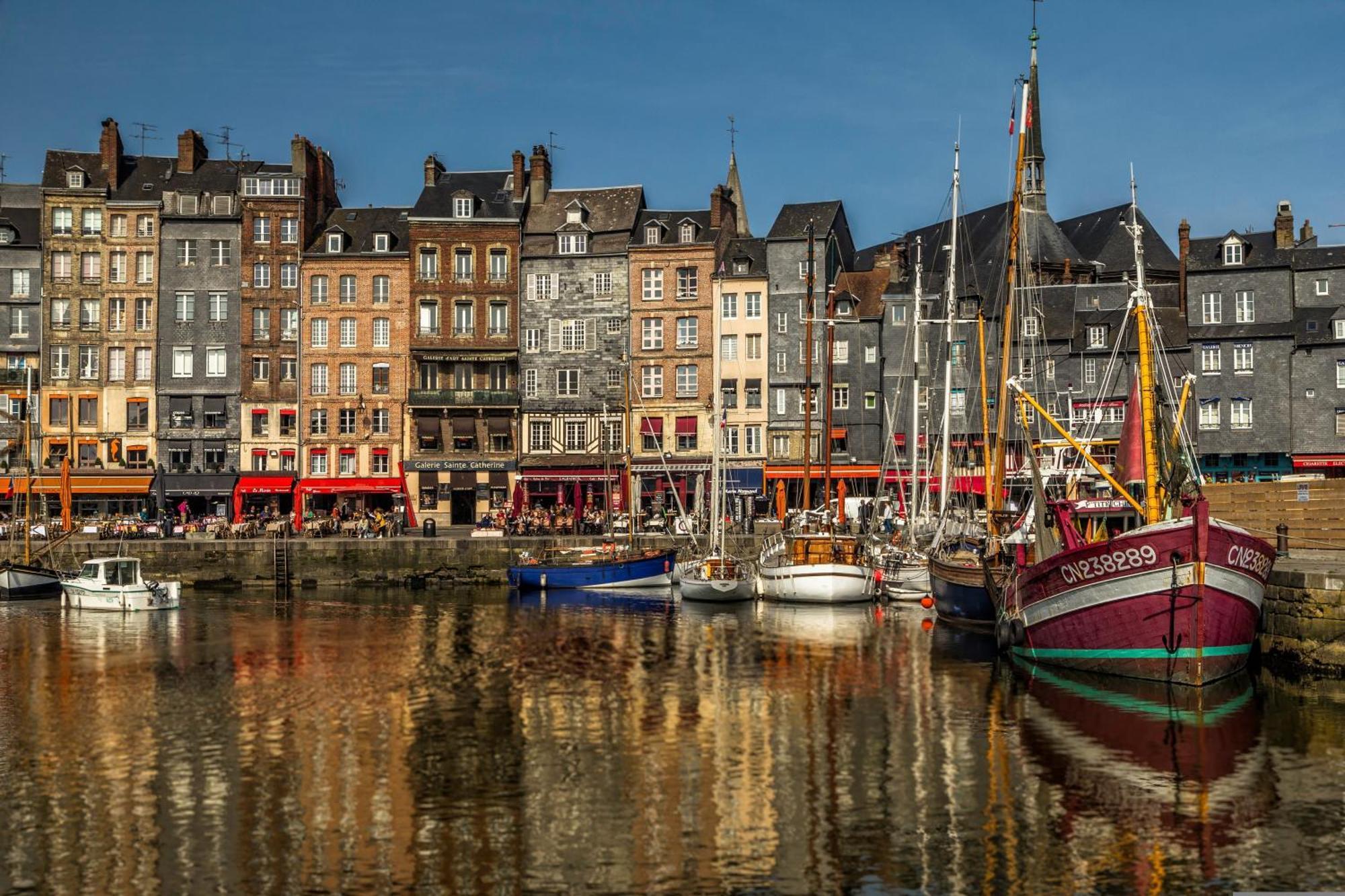 B&B Hotel Honfleur La Rivière-Saint-Sauveur Exteriör bild
